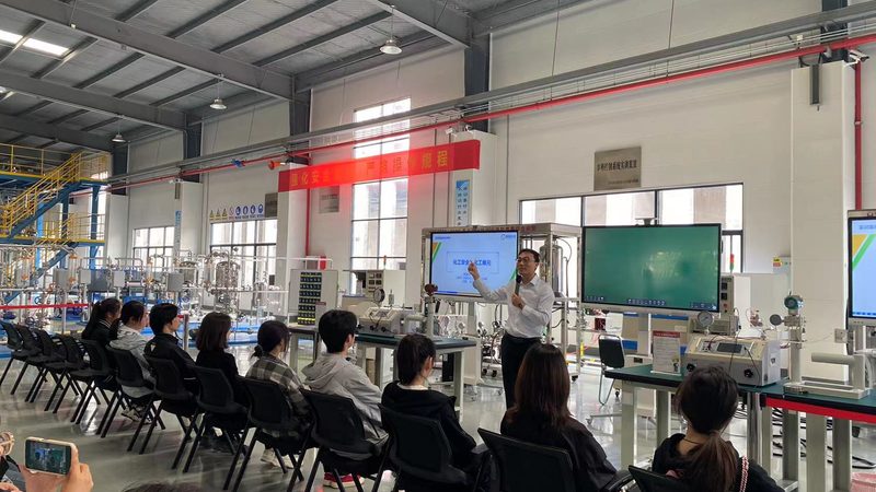 聚丙烯酰胺增稠剂：揭秘其价格背后的因素